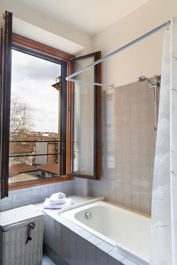 Interno Appartamento In Un Castello Storico In Centro Milano Dış mekan fotoğraf