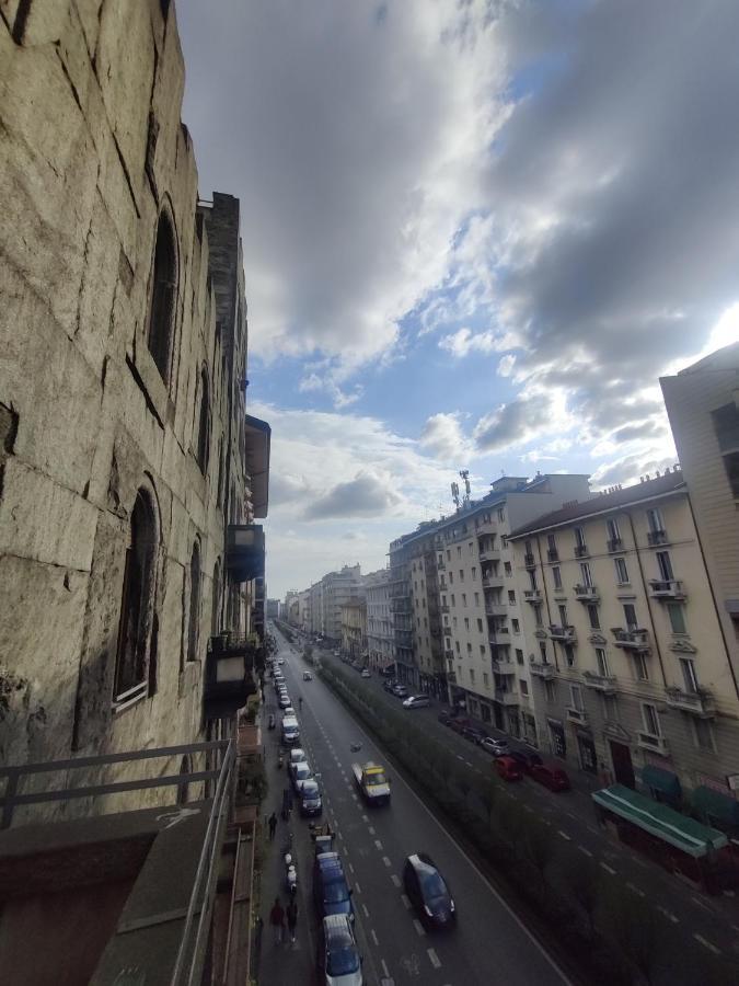 Interno Appartamento In Un Castello Storico In Centro Milano Dış mekan fotoğraf